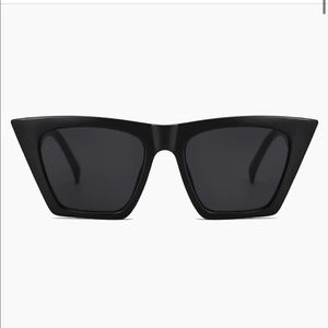 Black Sojos Cat eye sunglasses